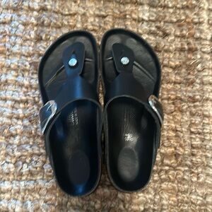 Birkenstock Women’s Gizeh Big Buckle, size 39